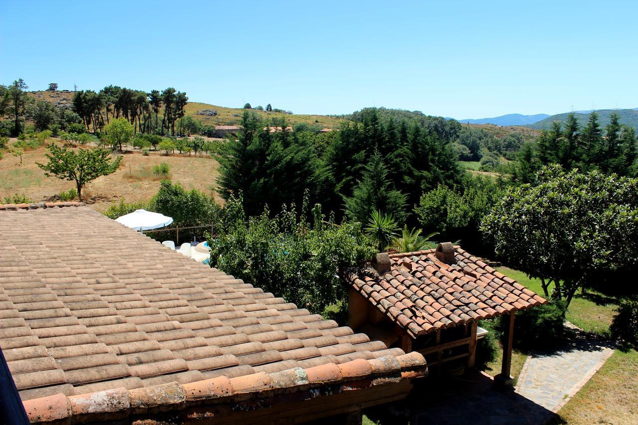 منزل الضيف خارانديا دي لا فيرا  في Complejo Rural La Coronilla المظهر الخارجي الصورة